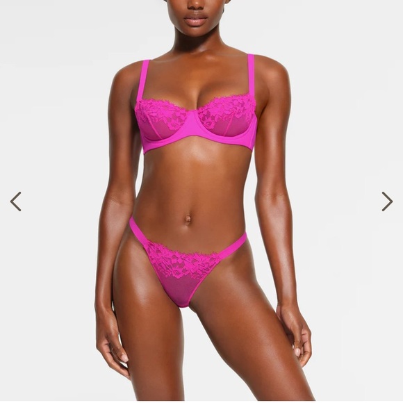 BNWT Skims Femme Lace Balconette Bra Fuchsia 36DD - Picture 2 of 8